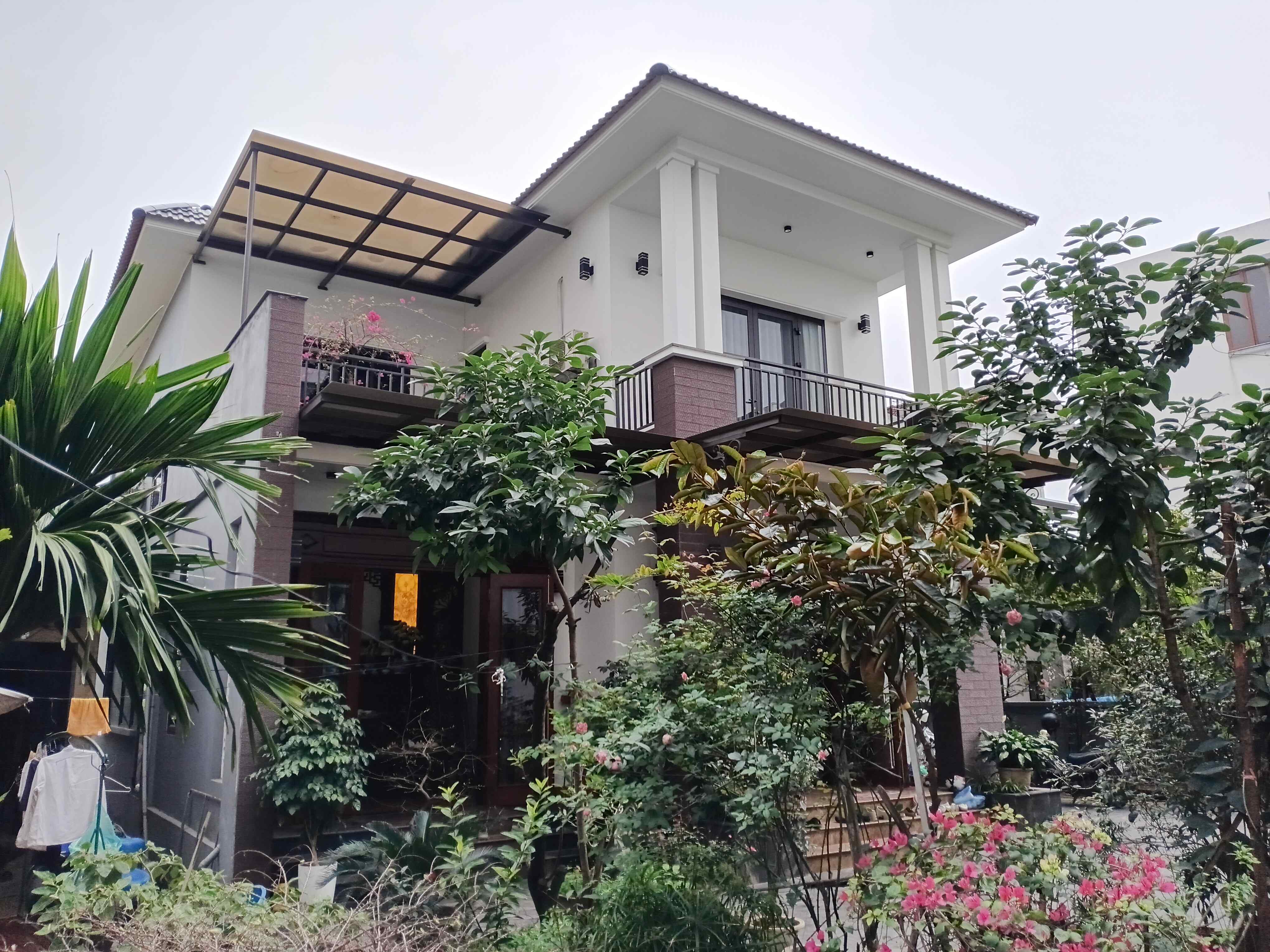 Biệt thự 2 tầng mái nhật 8,7 x 13m