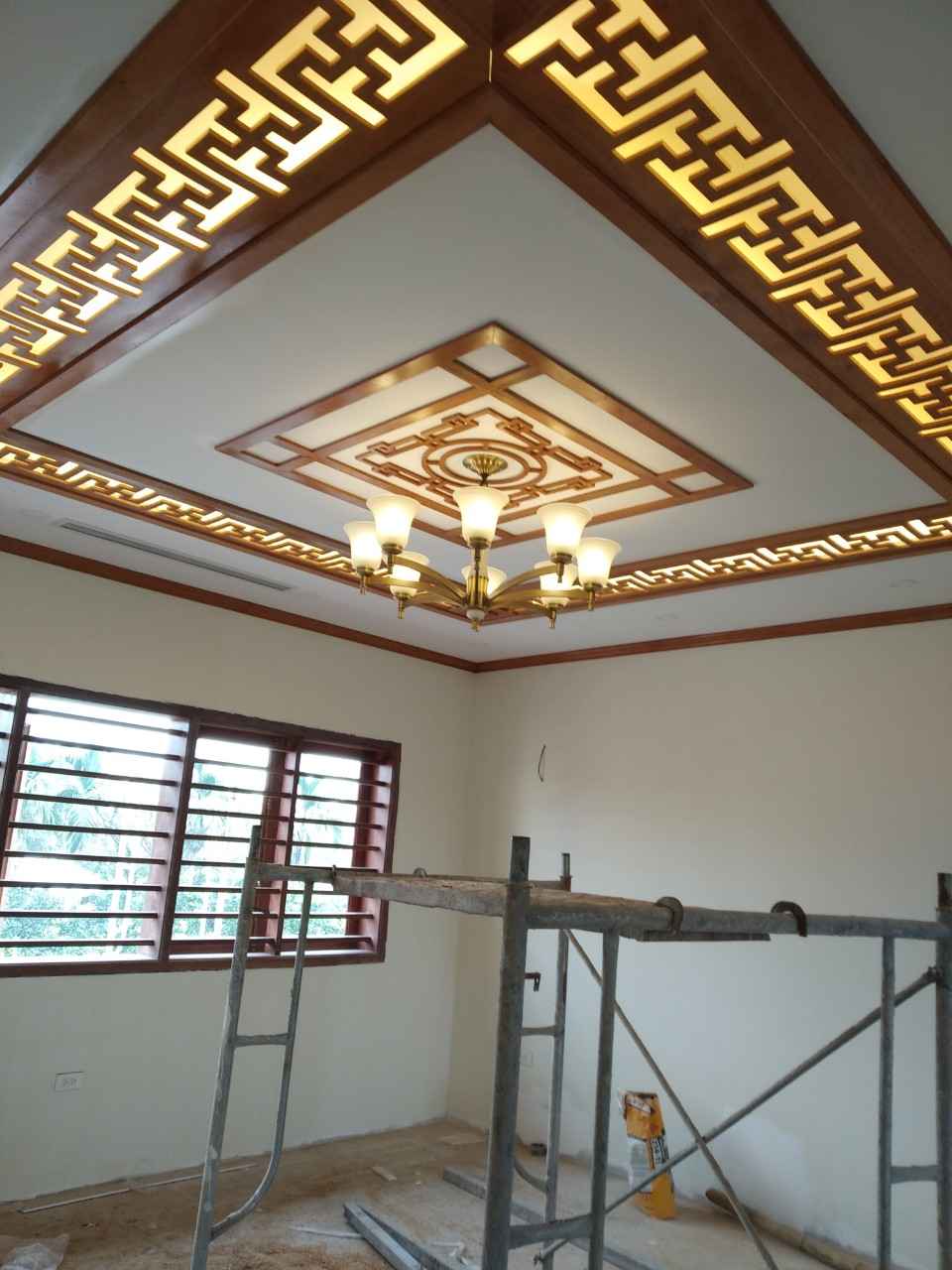 BIỆT THỰ 2 TẦNG MÁI NGÓI TRUYỀN THỐNG 10x7m, CHI PHÍ CHỈ ~1.8 TỶ