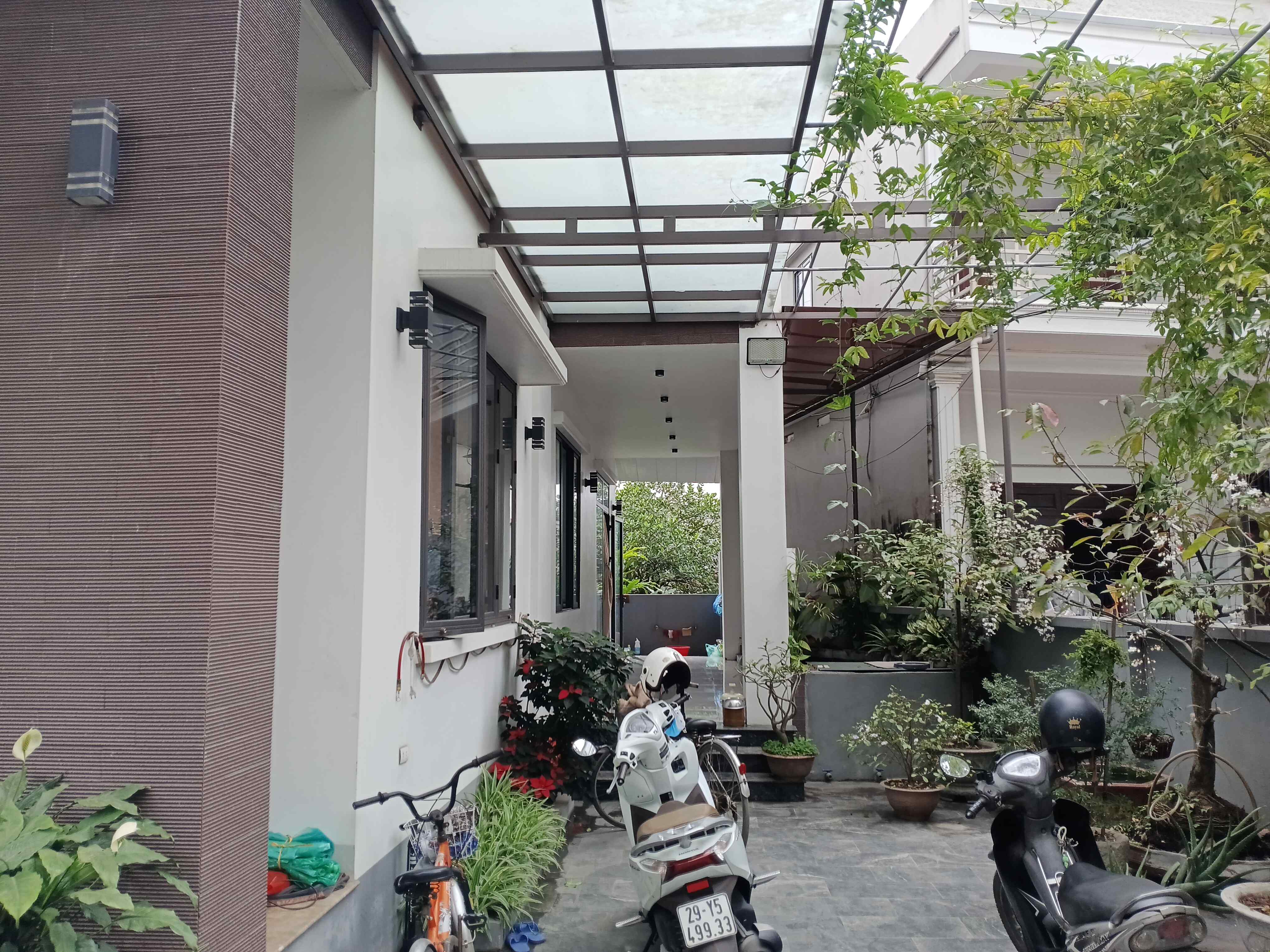 Biệt thự 2 tầng mái nhật 8,7 x 13m