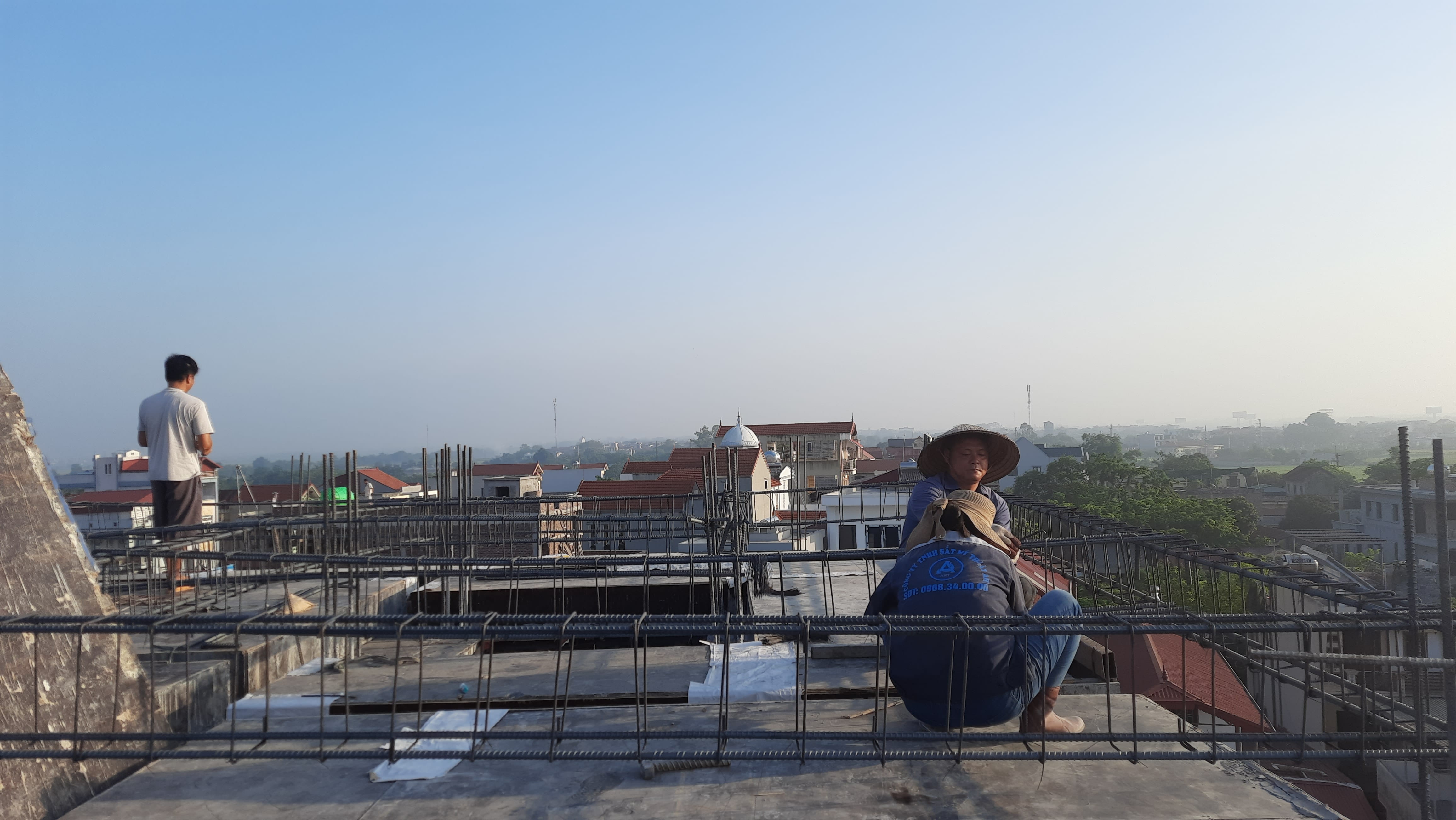 Nhà phố 5 tầng. 7.5x20m, 6 phòng ngủ