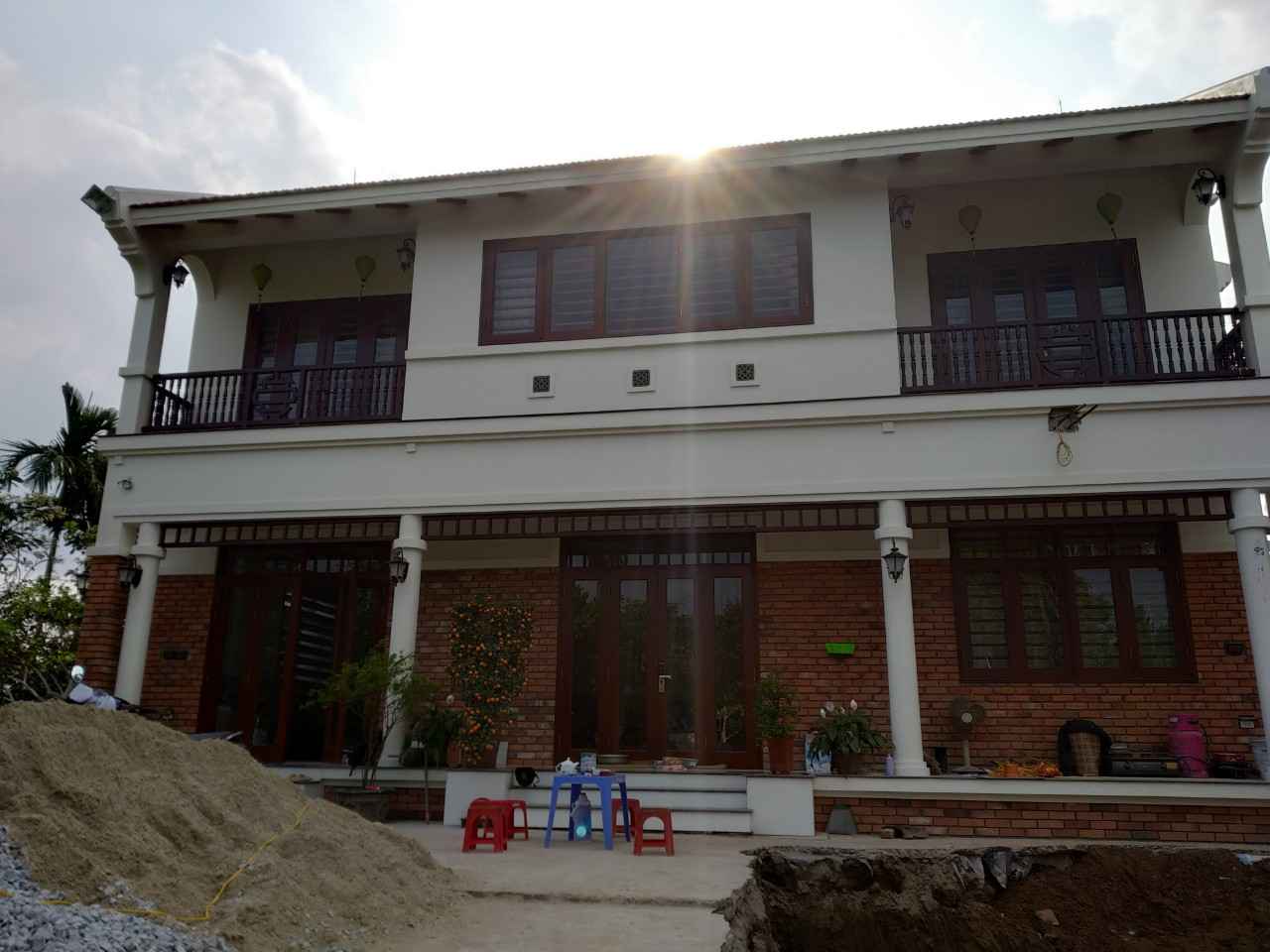 BIỆT THỰ 2 TẦNG MÁI NGÓI TRUYỀN THỐNG 10x7m, CHI PHÍ CHỈ ~1.8 TỶ